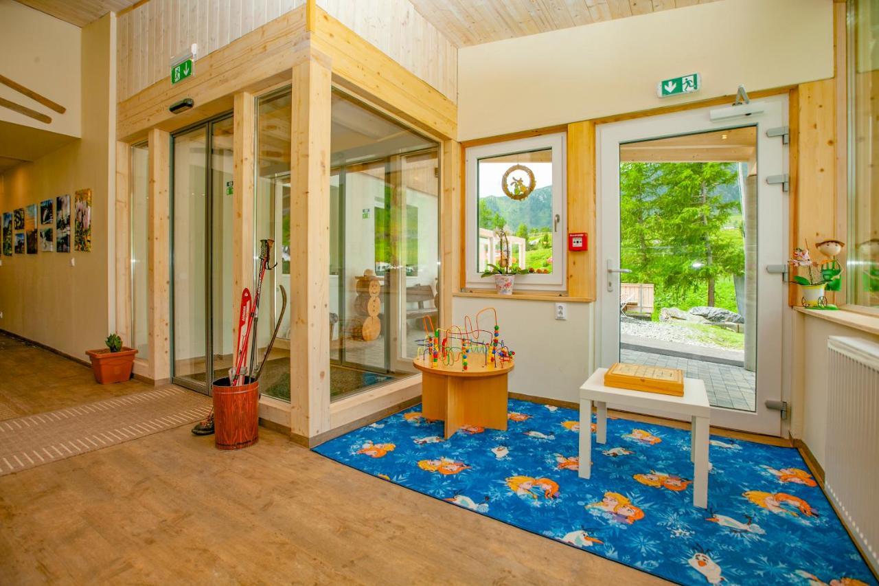 Kinderhotel Schneekonig Patergassen Exteriör bild
